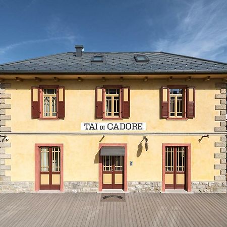Alla Stazion Locanda Nelle Dolomiti ピエーヴェ・ディ・カドーレ エクステリア 写真