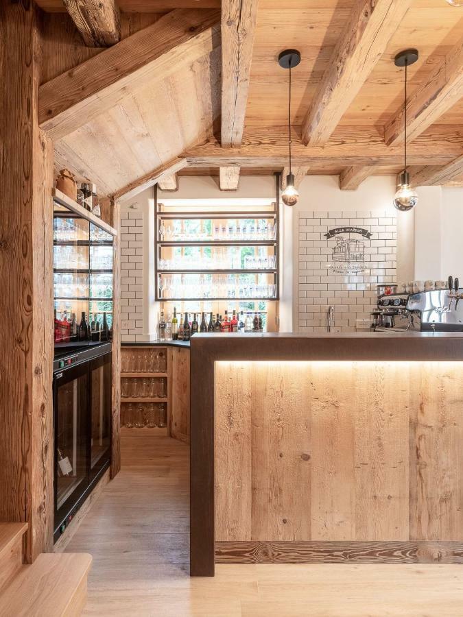 Alla Stazion Locanda Nelle Dolomiti ピエーヴェ・ディ・カドーレ エクステリア 写真