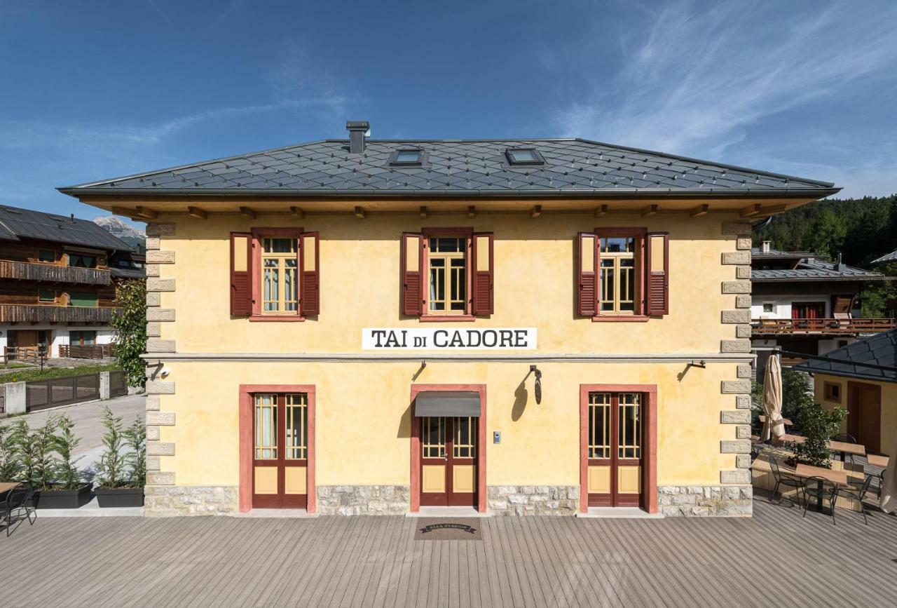 Alla Stazion Locanda Nelle Dolomiti ピエーヴェ・ディ・カドーレ エクステリア 写真