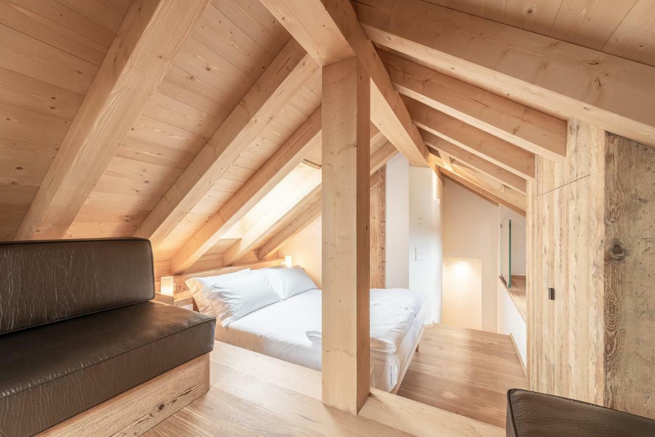 Alla Stazion Locanda Nelle Dolomiti ピエーヴェ・ディ・カドーレ エクステリア 写真